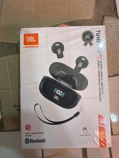 JBL tune Y98