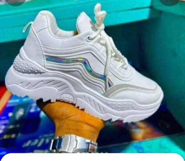 Paire de basket femme