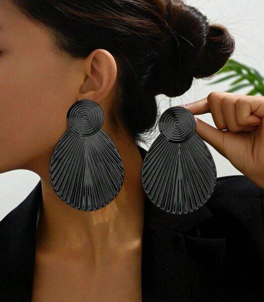 Boucles d'oreilles pendantes élégantes