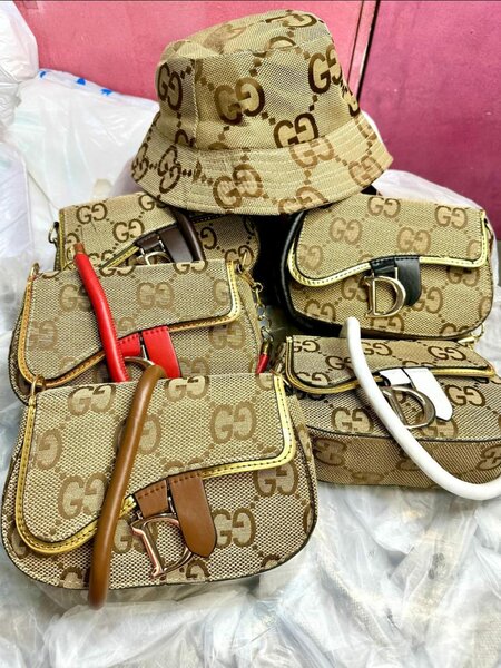 Sacs élégants en cuir