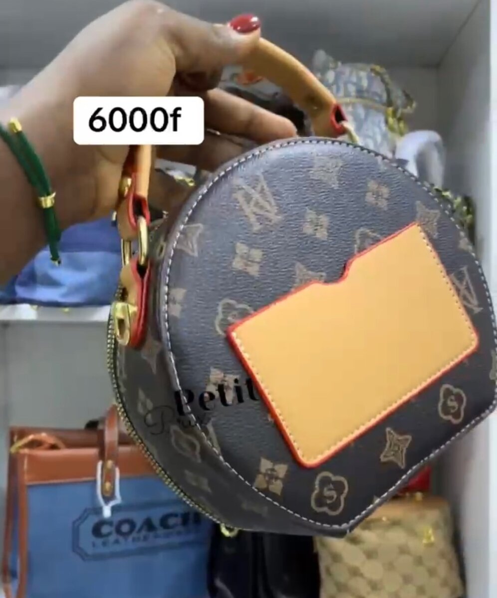 Sac à main rond élégant