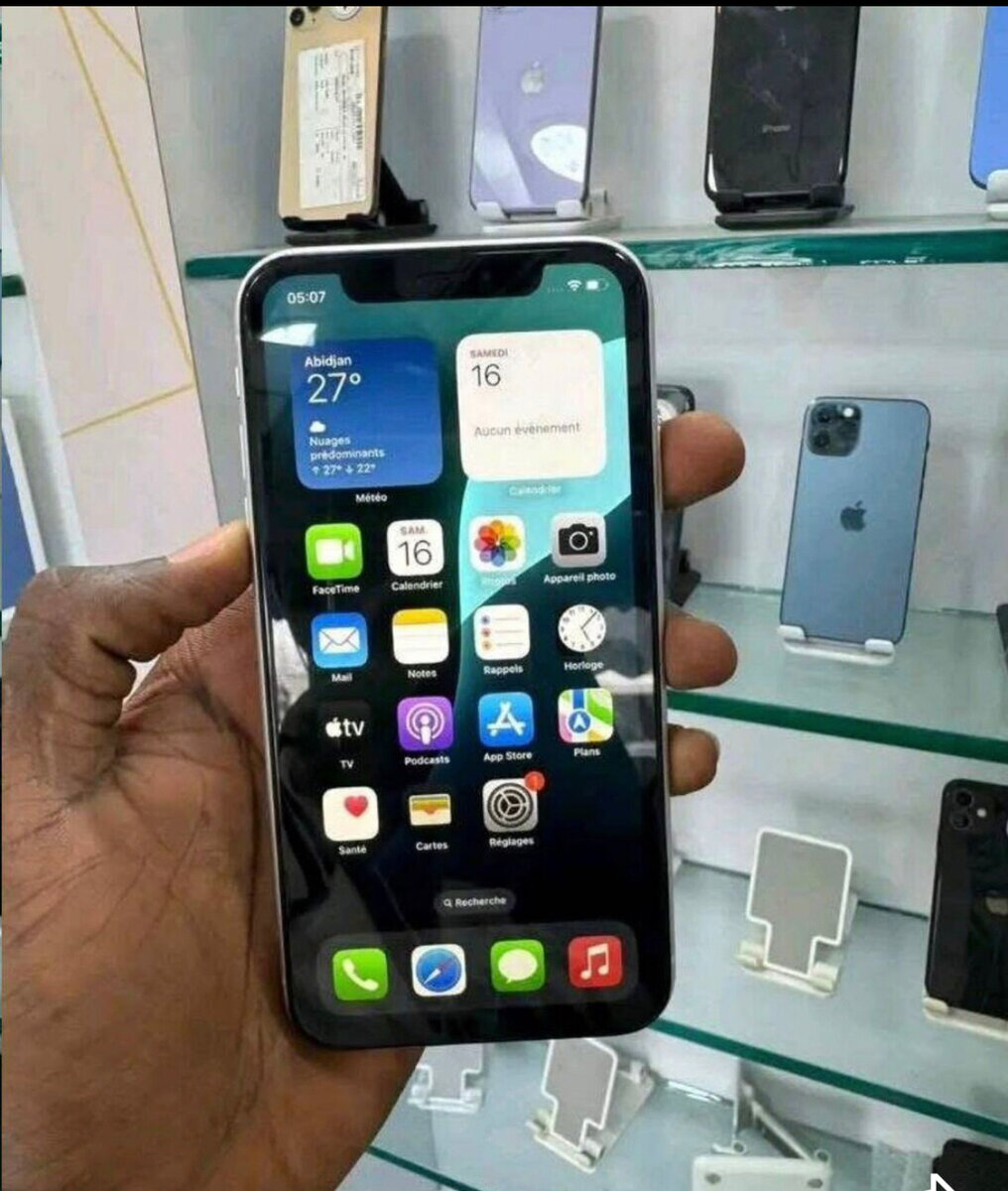 iPhone XR Blanc Débloqué