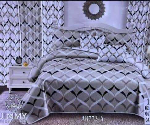 Ensemble de lit géométrique