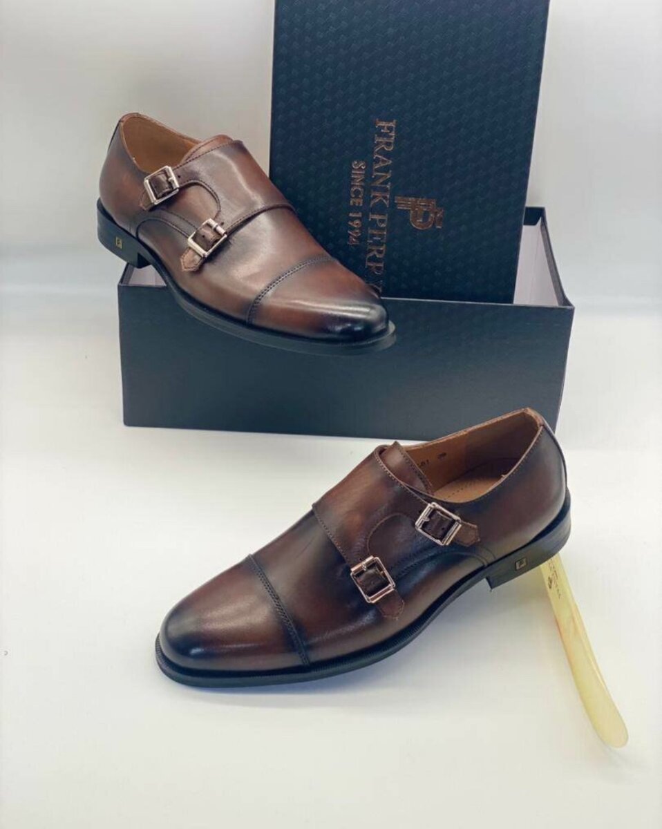 Frank Perry Solid Leather Formal Shoes