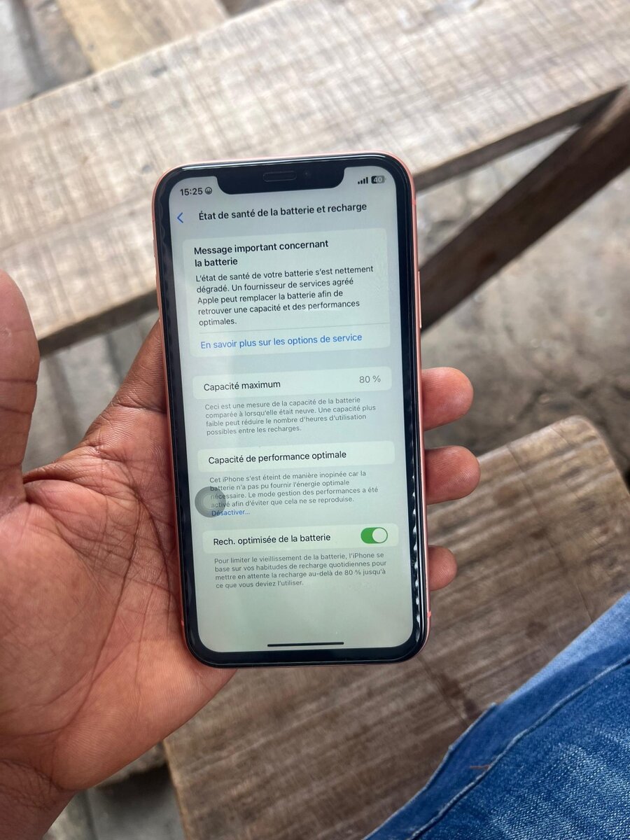 iPhone XR Rouge Corail