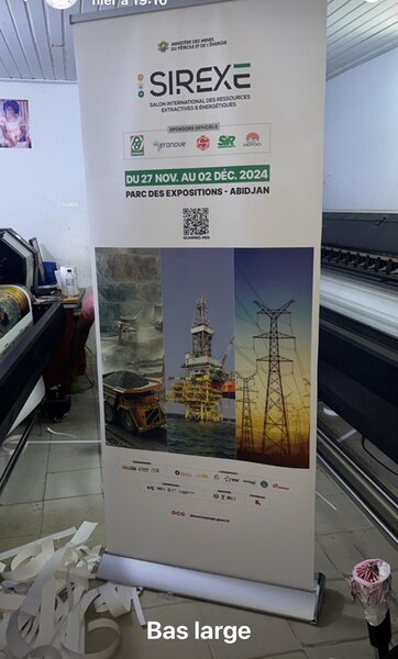 Kakemono, oriflammes, panneaux, Afficadre , imprimerie