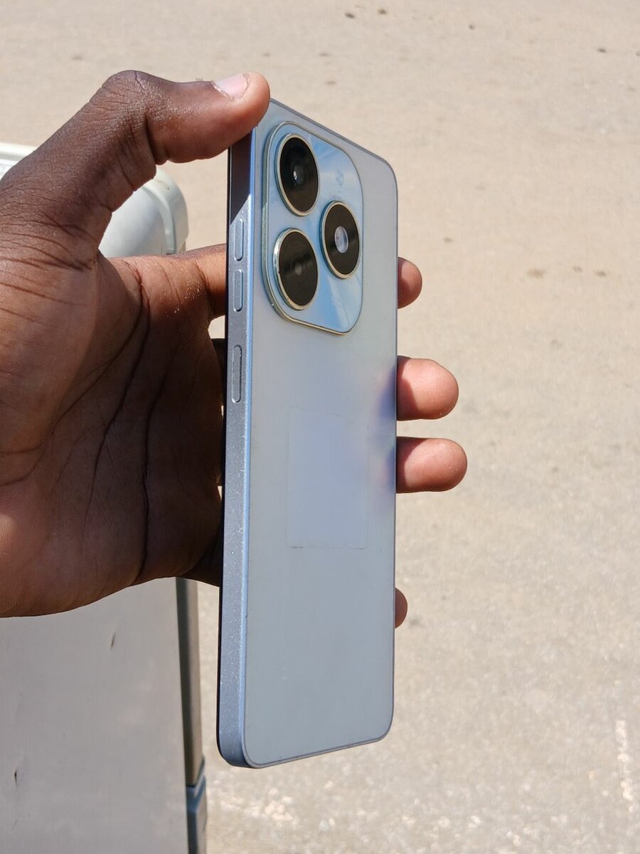 Tecno Spark 20 128giga