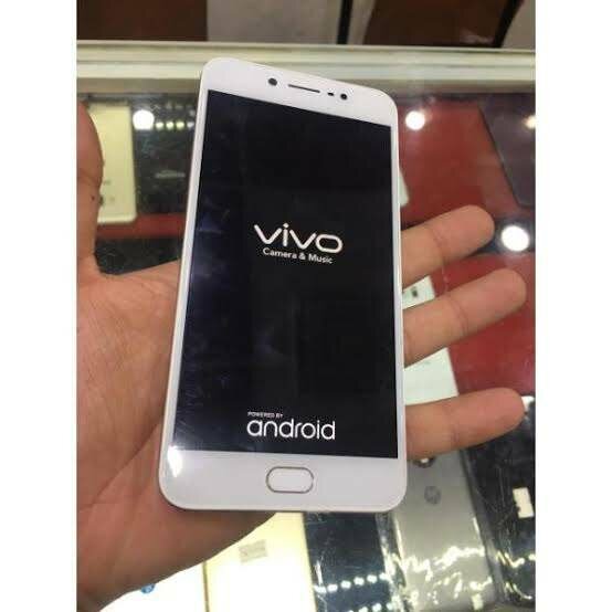 Vivi y67 used 4/64