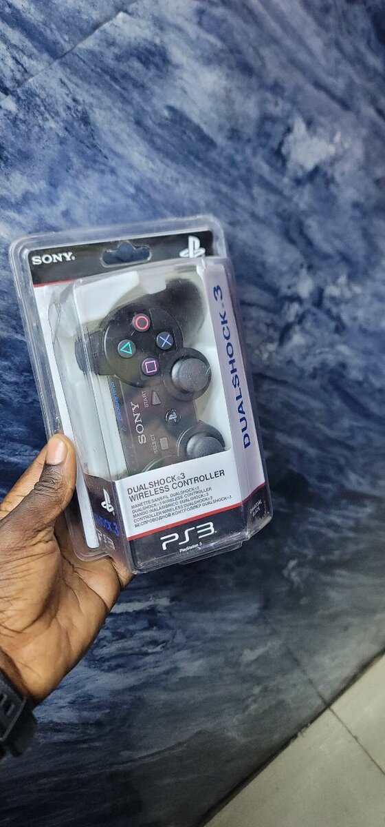 PS3 CONTROLLER