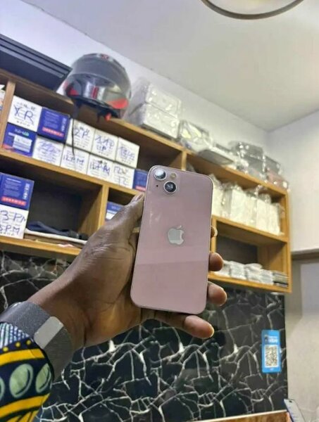 Smartphone Apple 13 Rose