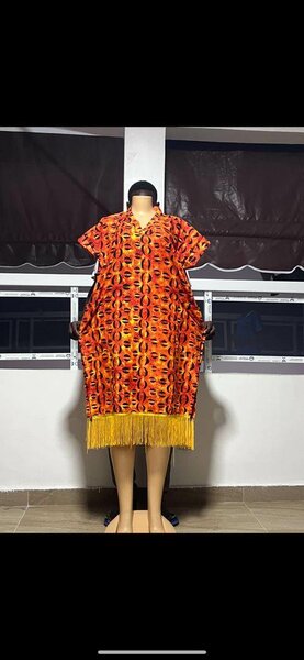 Robe imprimée avec franges