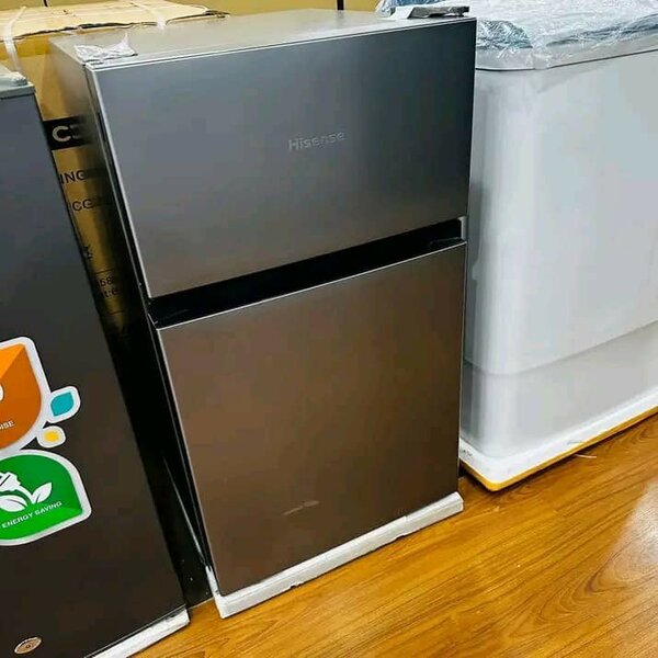 HISENSE TABLE TOP REFRIGERATOR