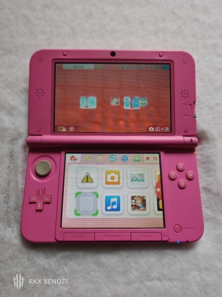 Nintendo 3DS XL Rose