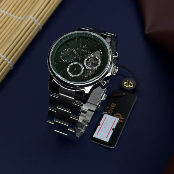 часы зеленые мужские