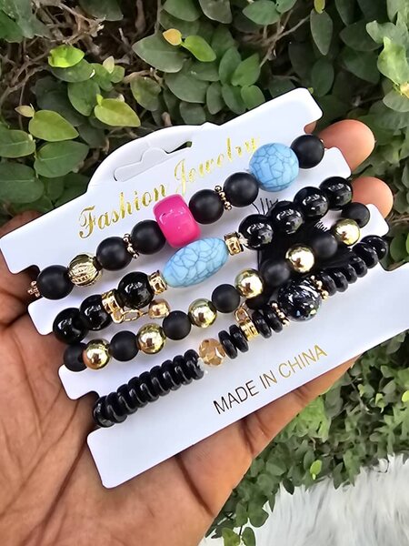 Bracelets en perles colorées