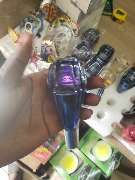 Toyota Crystal Gear or shift knob