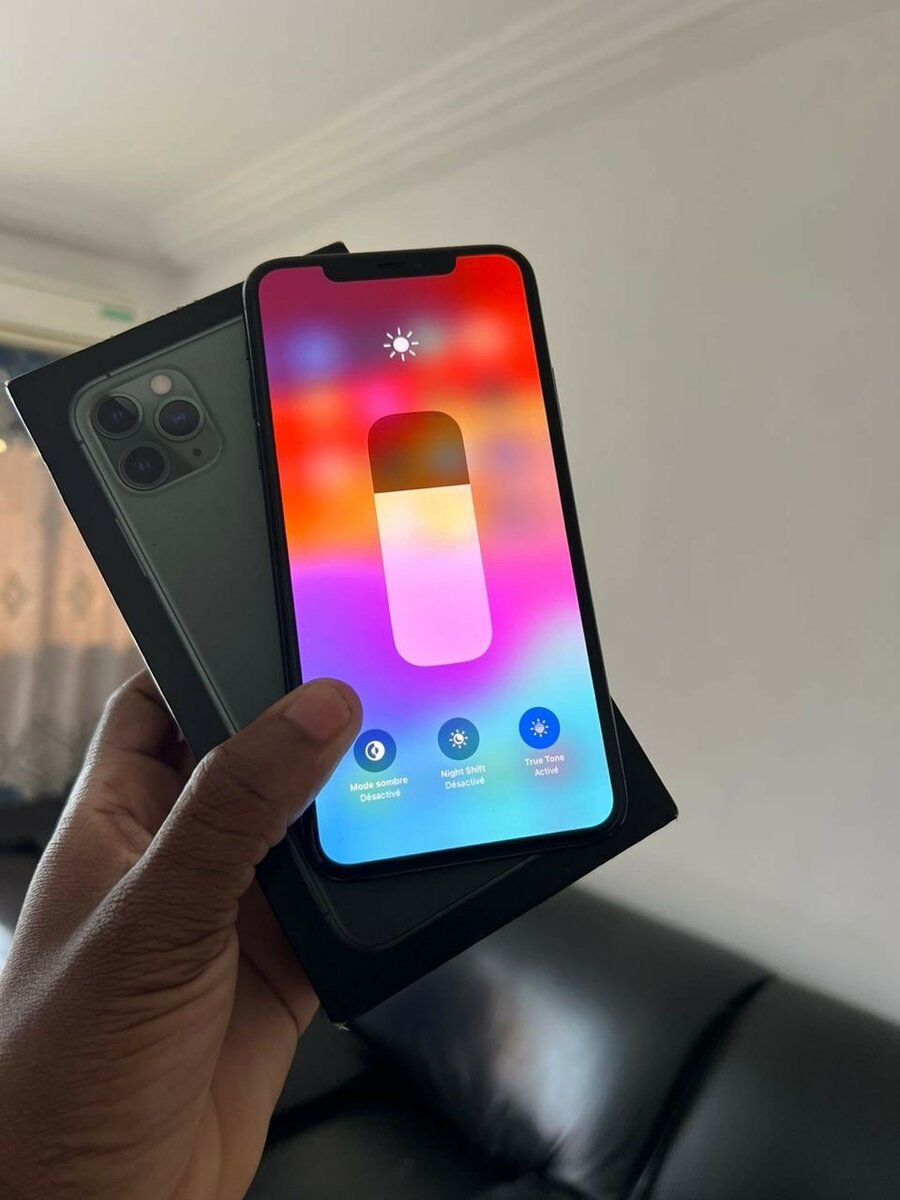 iPhone 11pro Max 256Giga second main