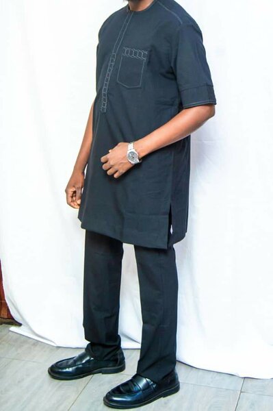 Boubou africain élégant homme