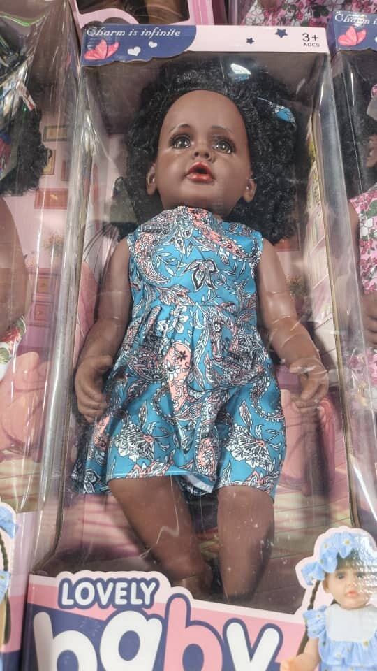 Poupée bébé adorable 3+ ans