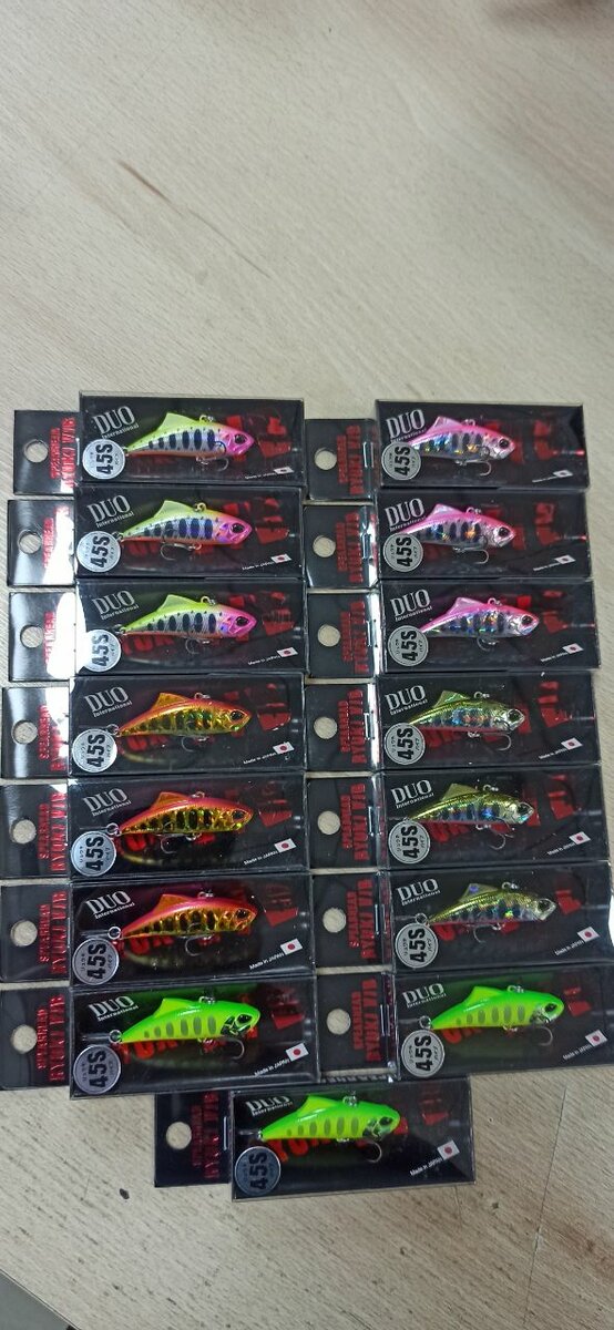 Воблер DUO Spearhead Ryuki Vib 45S