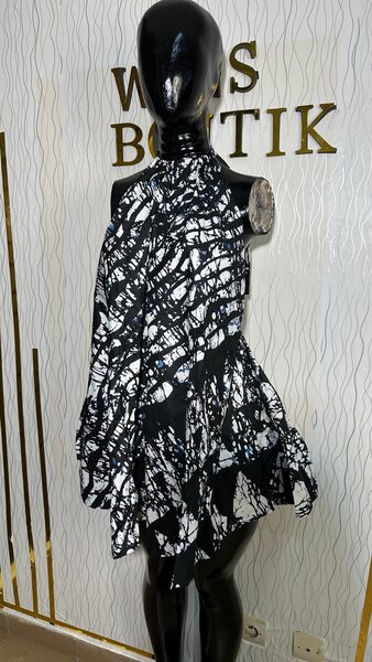 Mini robe en pagne Ankara