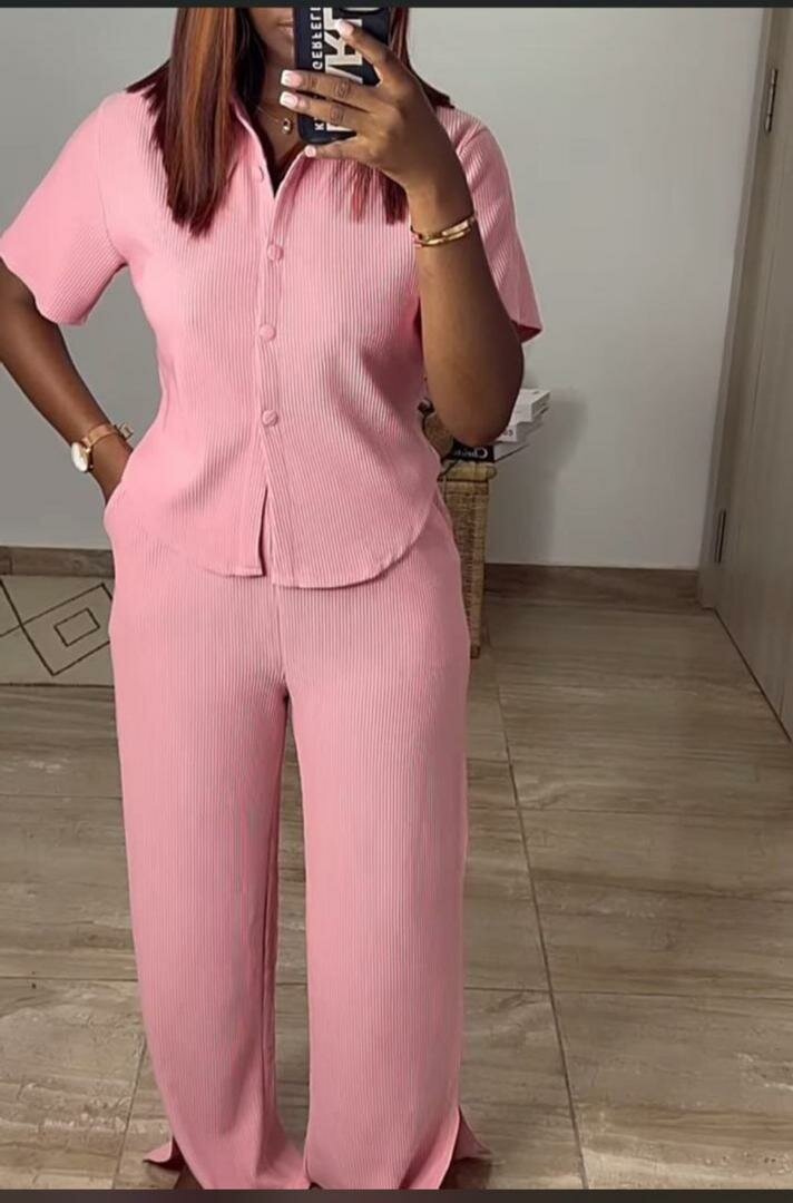 Ensemble élégant en rose