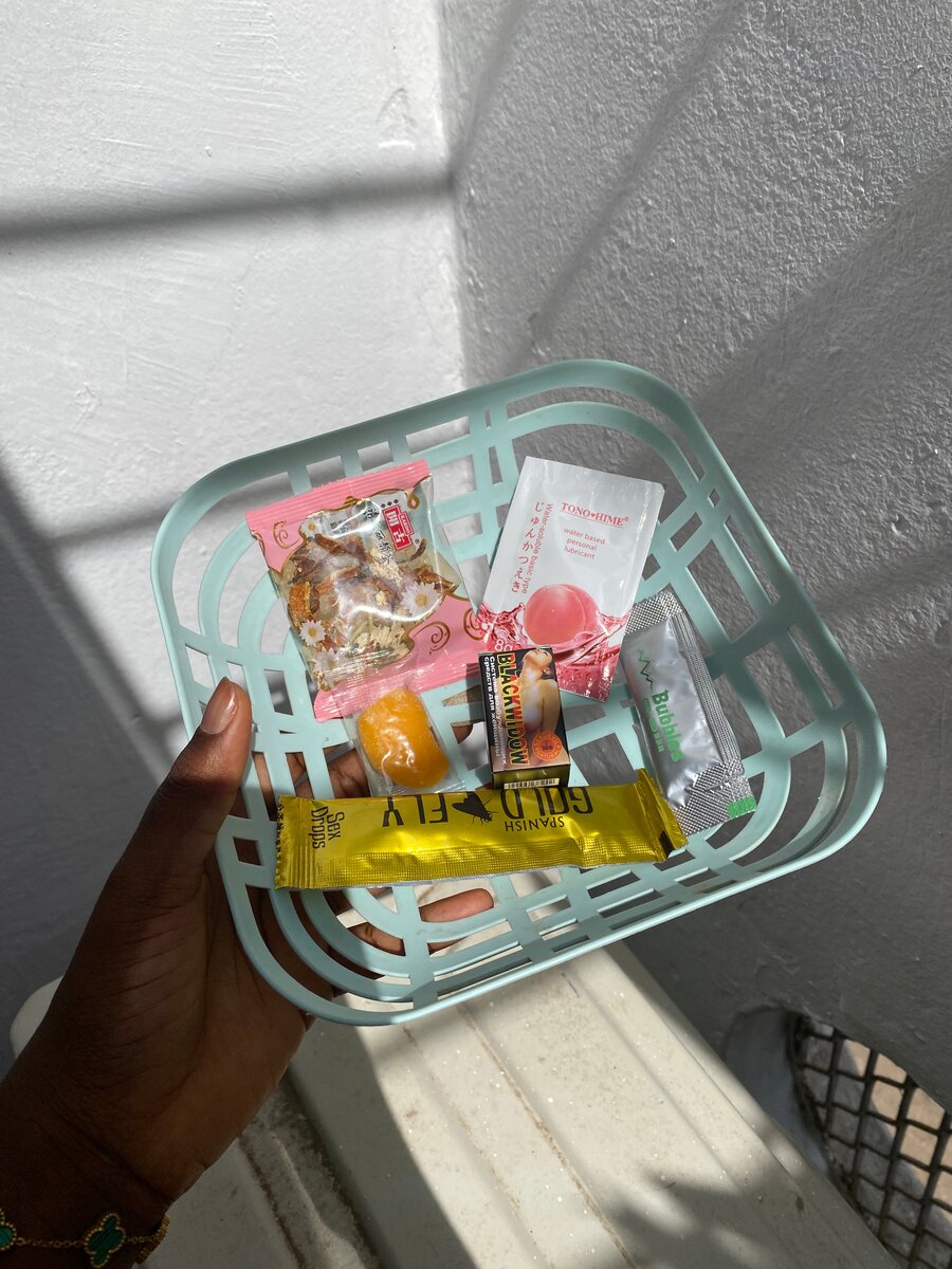 Panier Cadeau de Bonbons