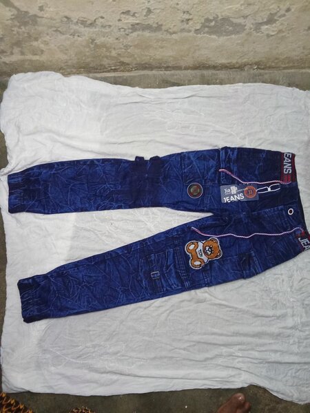 Jean enfant à élastiques