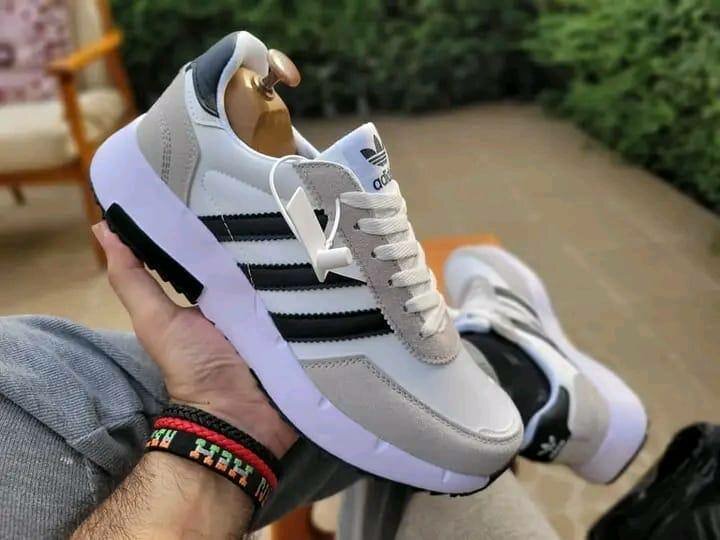 Baskets Adidas élégantes