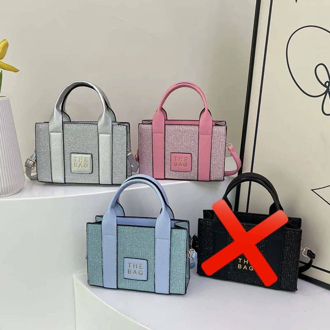 Sac à main argenté élégant