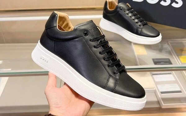 Baskets Classiques en Cuir Noir