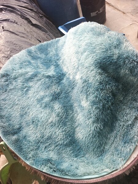 Tapis rond en peluche