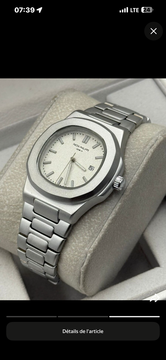 Montre bracelet en acier élégante