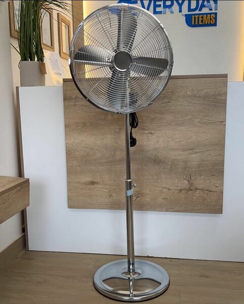 Standing Fan