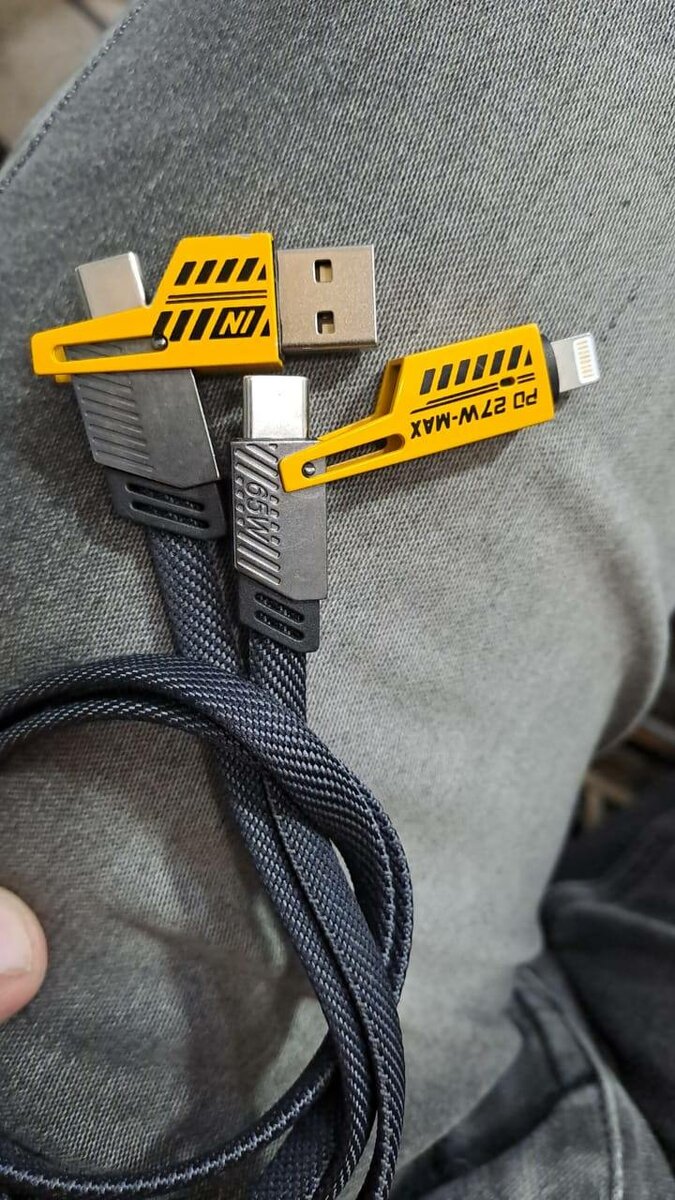 4 in 1 Data cable