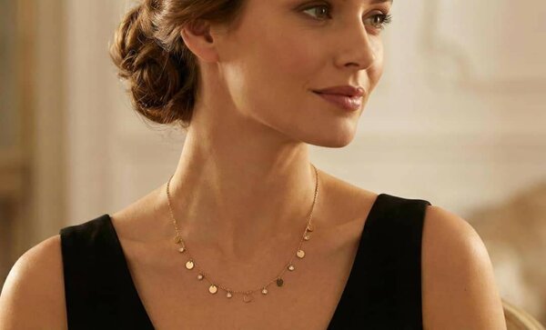 Collier en or élégant