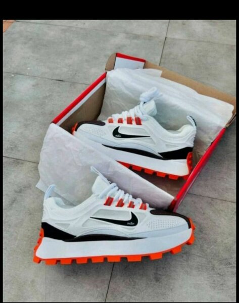 Chaussures de course légères