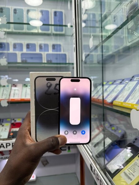 iPhone 14 pro 128Go 2 puces