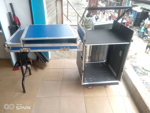 Rack d'amplificateur (moyen)