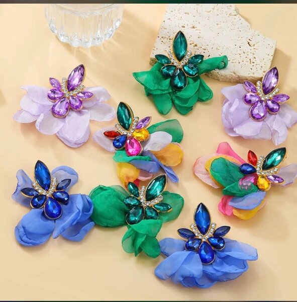 Boucles d'oreilles fleurs élégantes