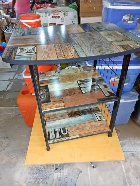 Table de télévision