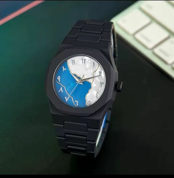 Montre élégante en acier inoxydable