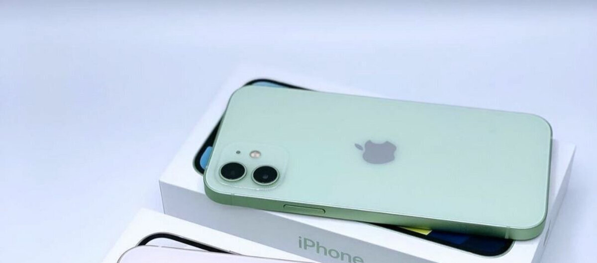iPhone 12 Vert Excellent État