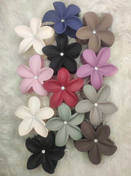 Clips à cheveux floraux élégants