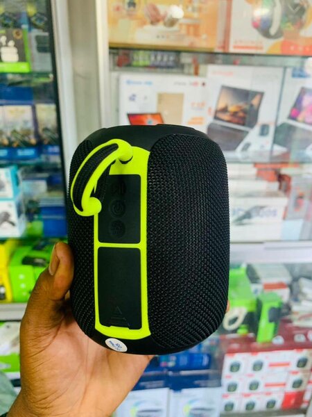 Oale Bluetooth speaker