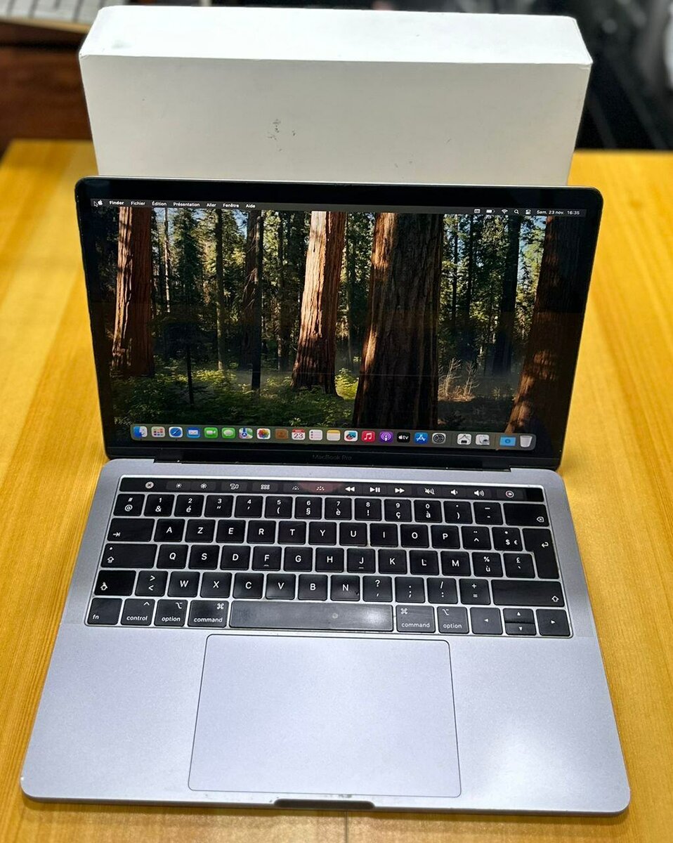 PC MacBook Pro 16Go Core i7