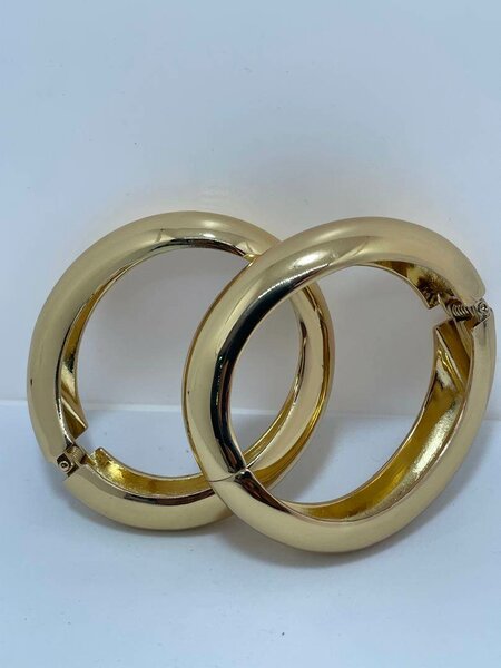 Bracelets élégants en métal