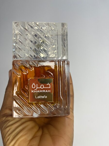 Parfum Khamrah Lattafa