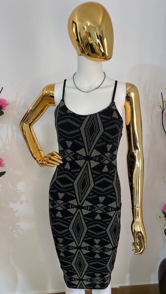 Robe moulante à motif géométrique