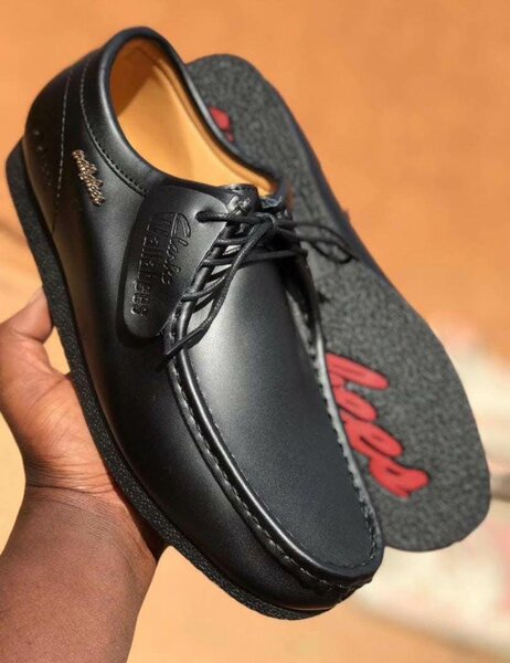 Chaussures élégantes en cuir